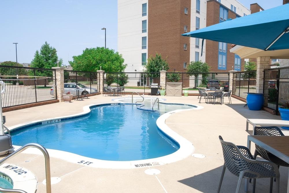 Hampton Inn And Suites Dallas/Lewisville-Vista Ridge Mall Экстерьер фото