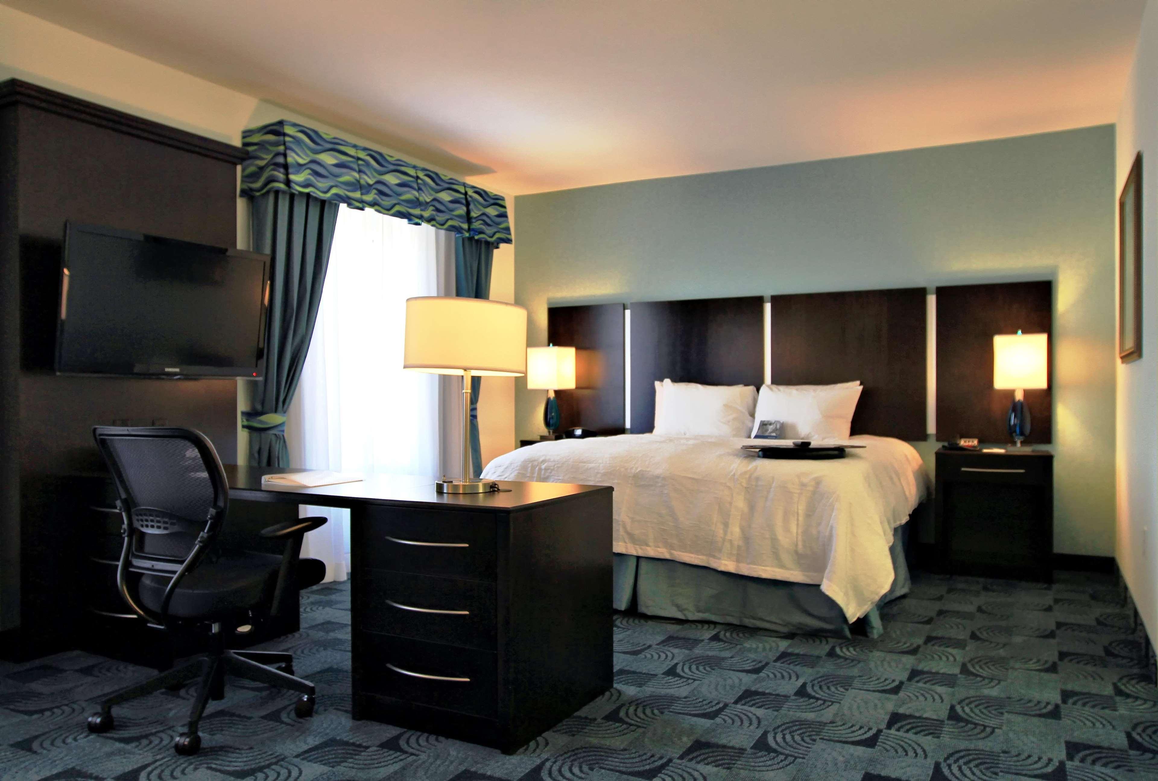 Hampton Inn And Suites Dallas/Lewisville-Vista Ridge Mall Номер фото