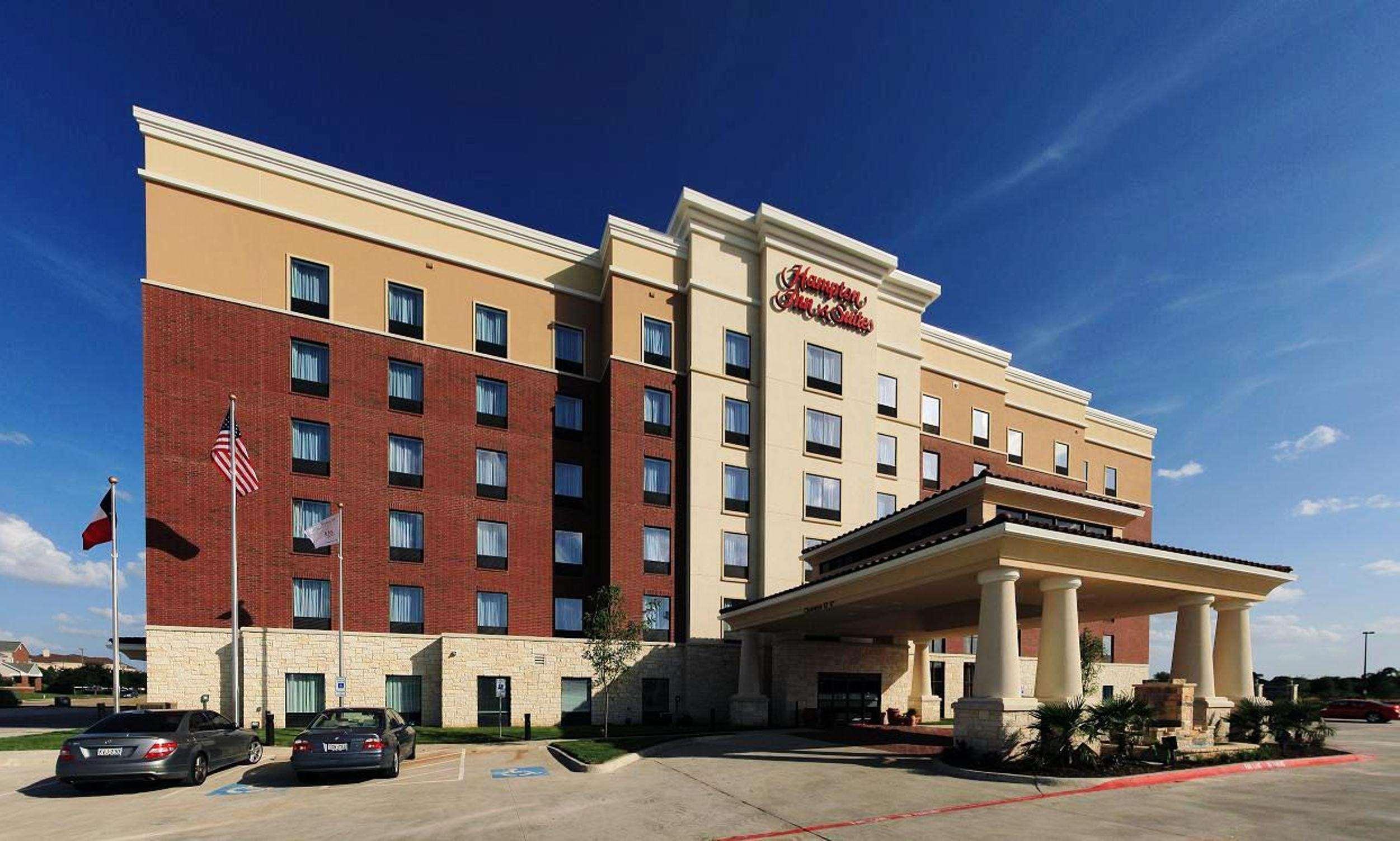Hampton Inn And Suites Dallas/Lewisville-Vista Ridge Mall Экстерьер фото